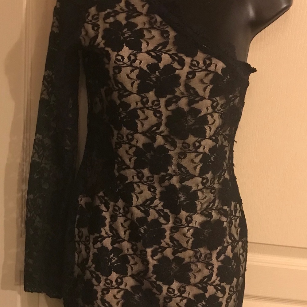 LOVE Culture lace one shoulder dress XS